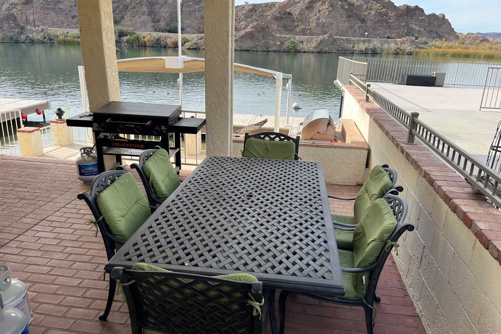 A view of the dining area of the river lanai